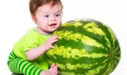 吃瓜爆料吃坏肚子怎么办,吃坏肚子后的急救攻略